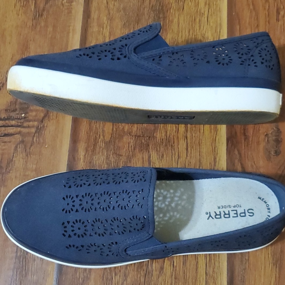 Sperry Cut Out Slip-ons - Picture 2 of 6
